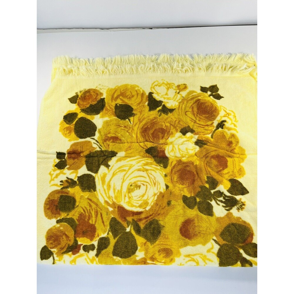 Vintage  Bath Towel MCM Orange Yellow Flower Power Floral Fringed Retro